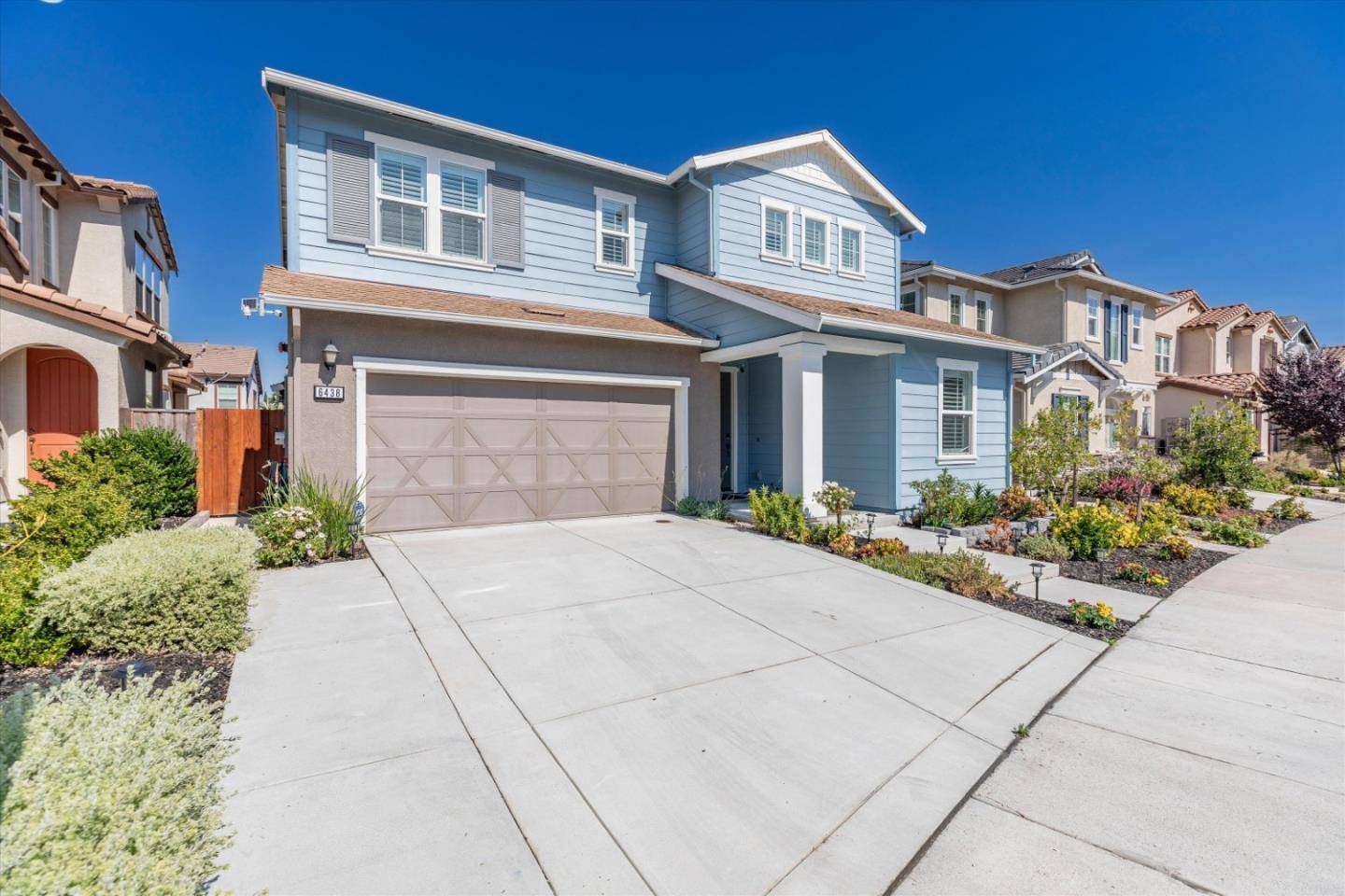 Gilroy, CA 95020,6438 Emerald Court