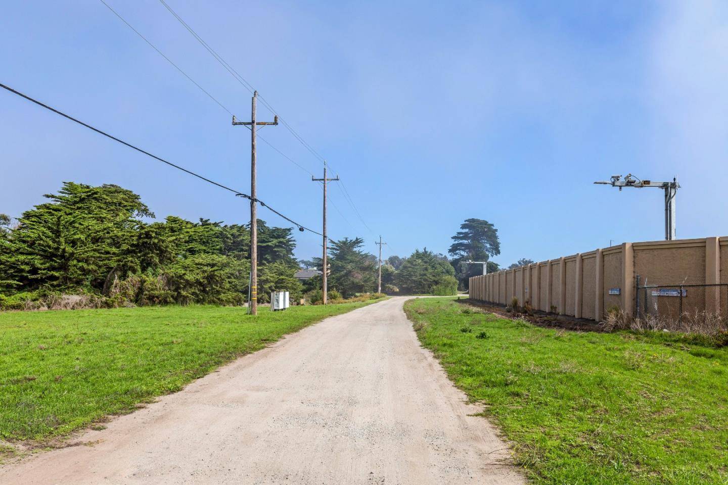 Moss Landing, CA 95039,7201 Hwy 1
