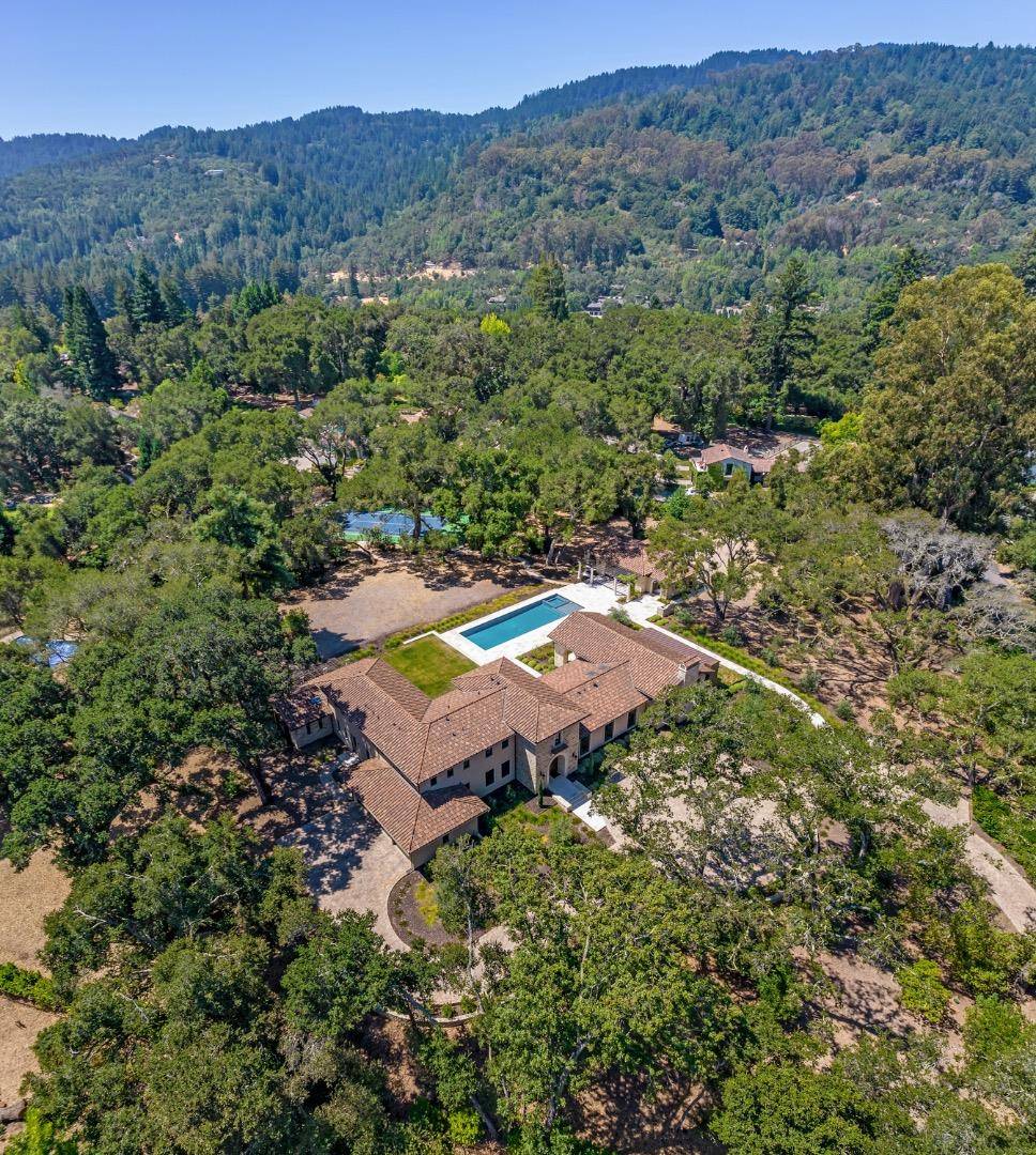 Woodside, CA 94062,7 Blueridge Lane