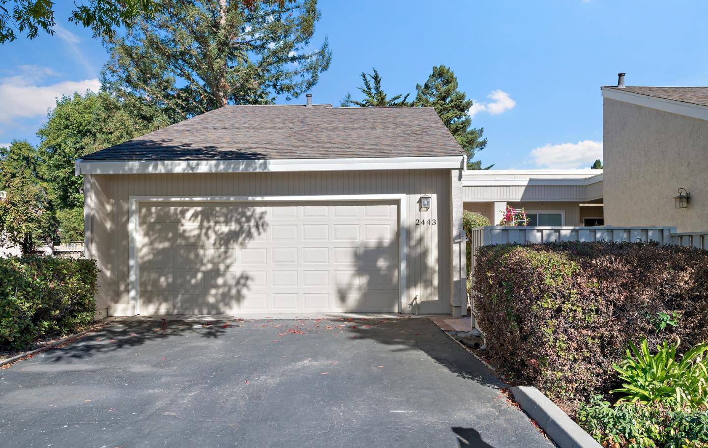 Santa Clara, CA 95050,2443 Golf Links Circle