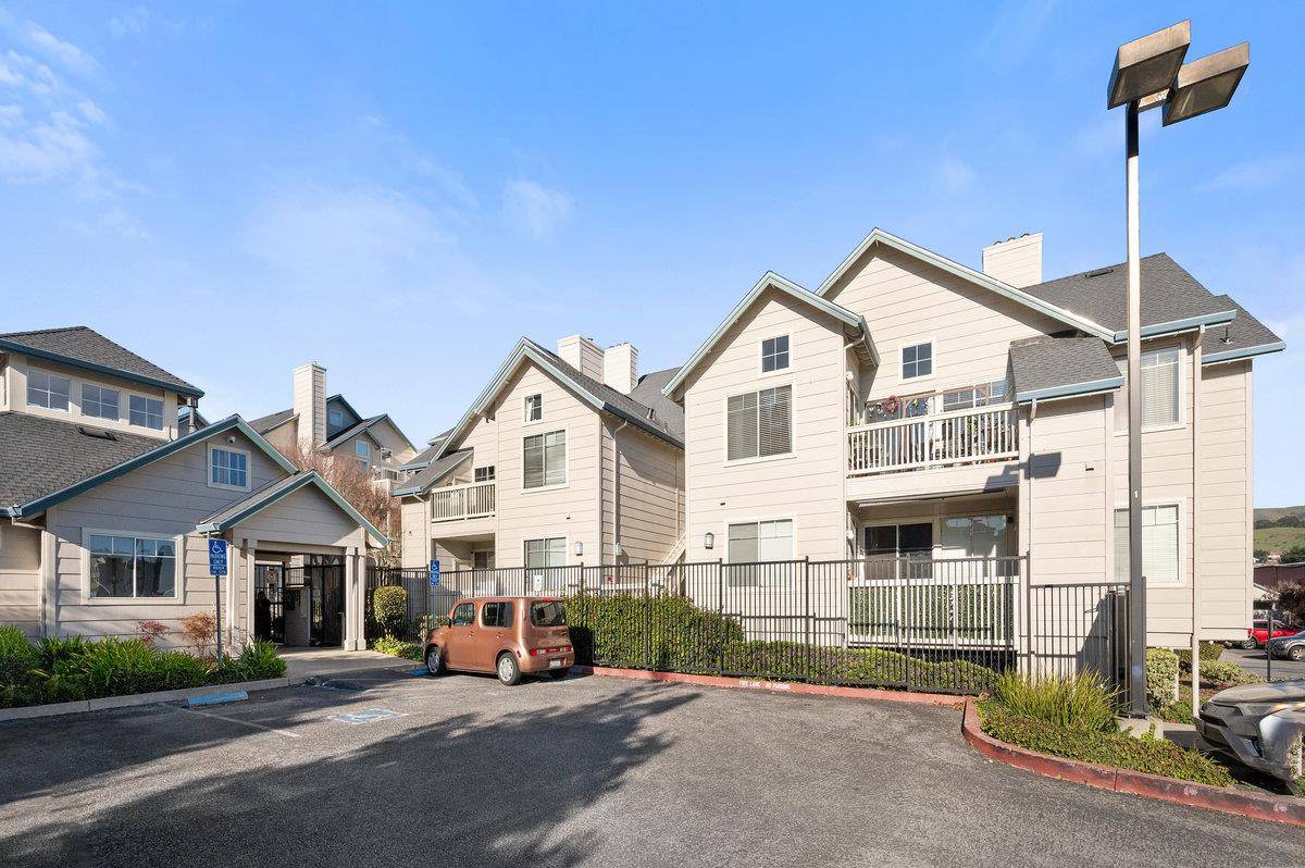 South San Francisco, CA 94080,1400 El Camino Real #107