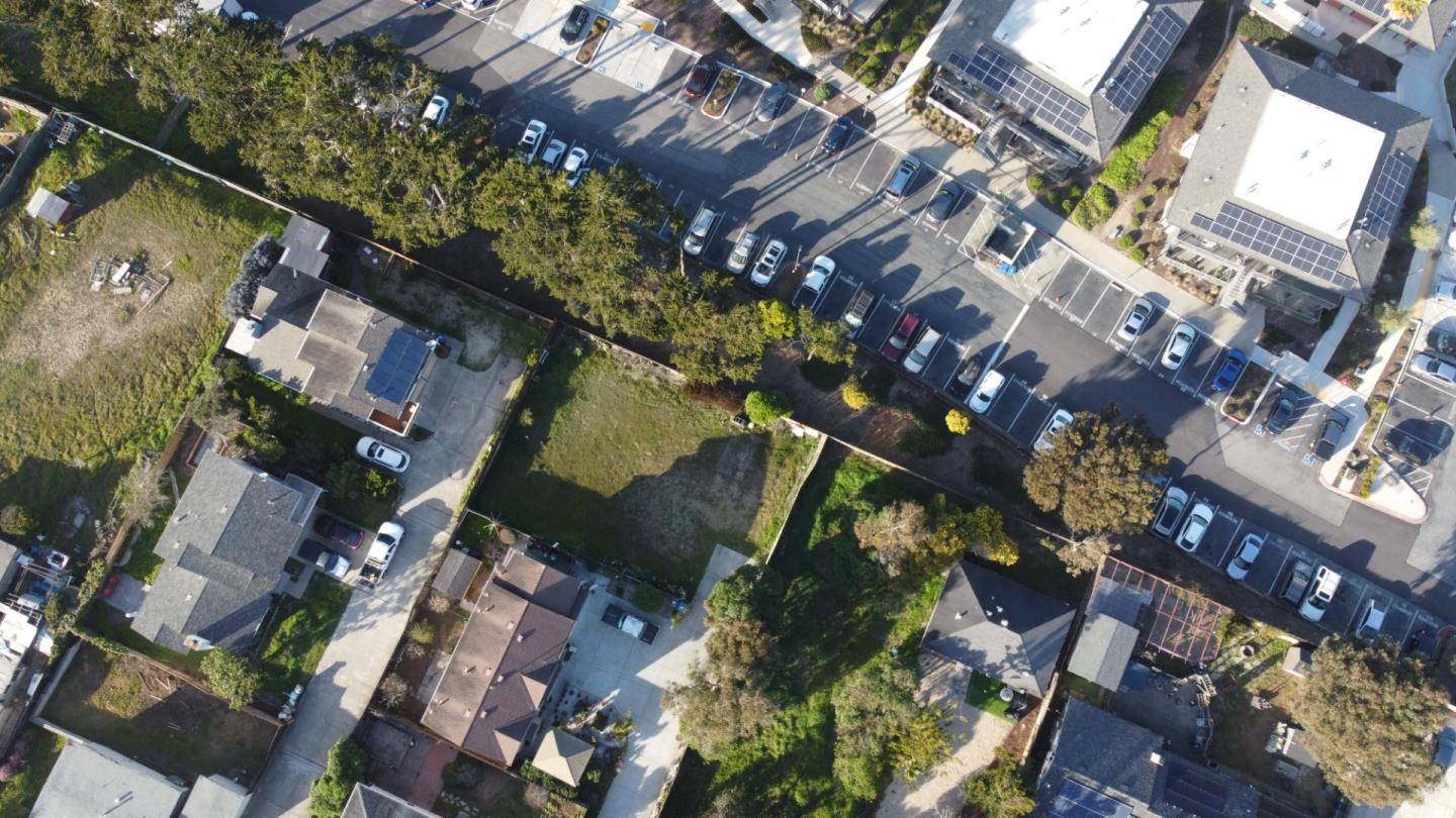 Marina, CA 93933,221 Mortimers (Unit B) Lane