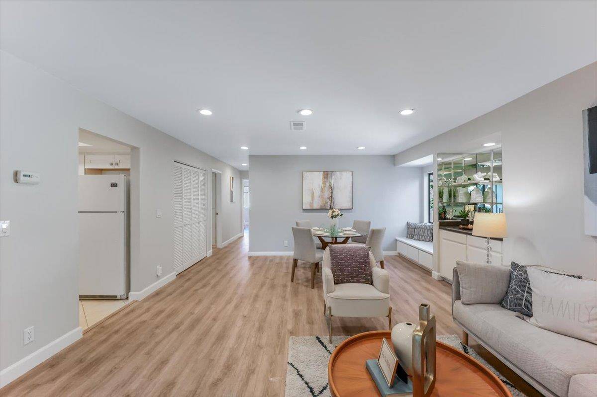 Sunnyvale, CA 94085,714 San Conrado Terrace #5