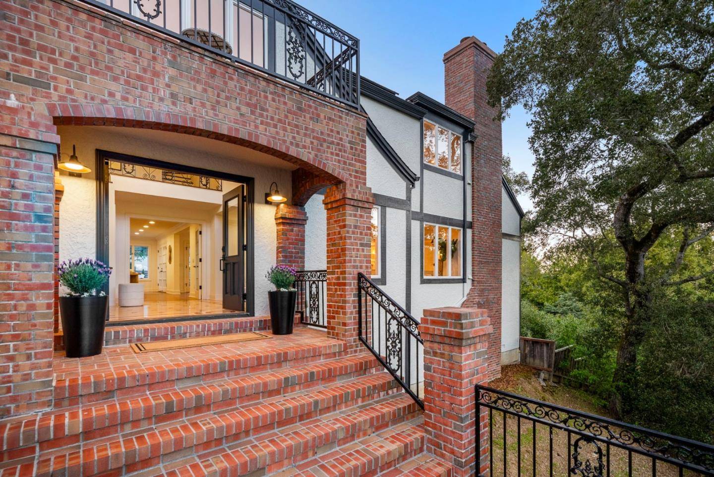 Hillsborough, CA 94010,760 Chateau Drive