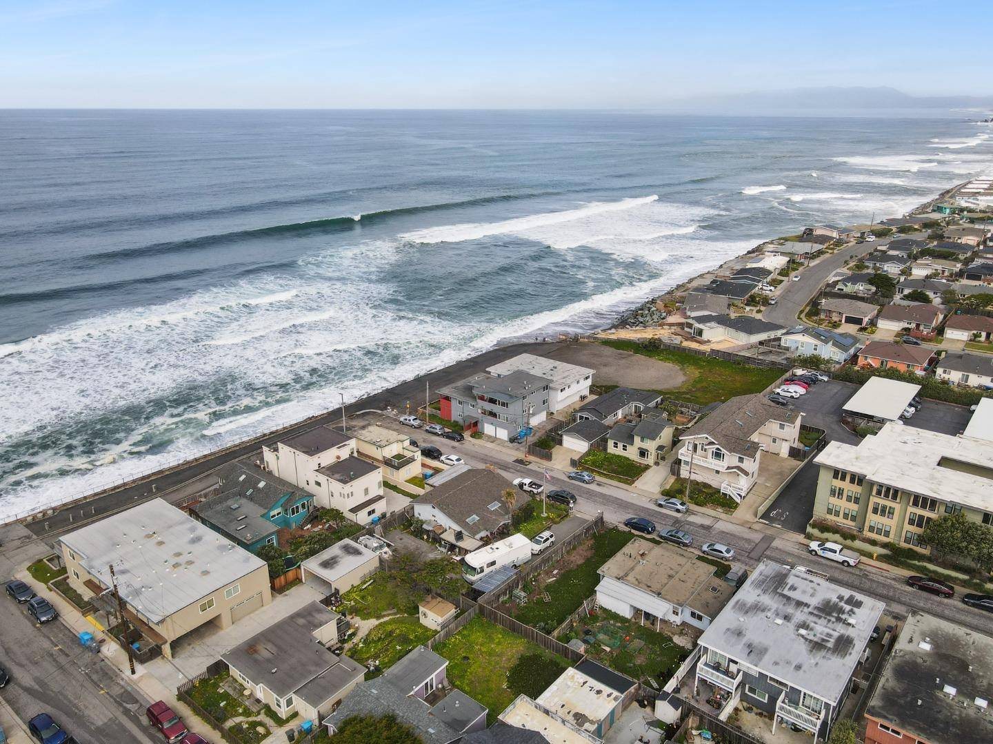 Pacifica, CA 94044,1 Paloma Avenue