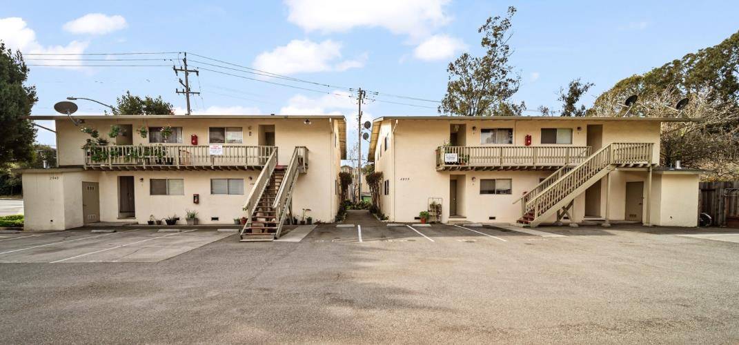 Santa Cruz, CA 95062,2945 Capitola Road