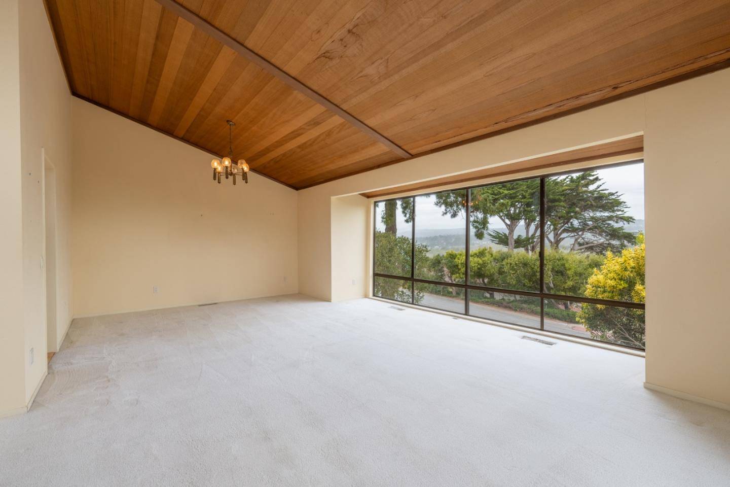 Carmel, CA 93923,2910 Ribera Road
