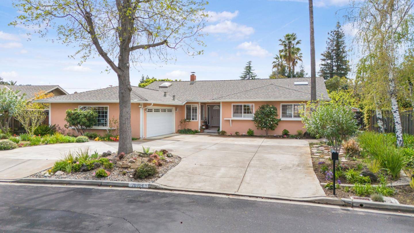 Saratoga, CA 95070,20304 Carol Lane