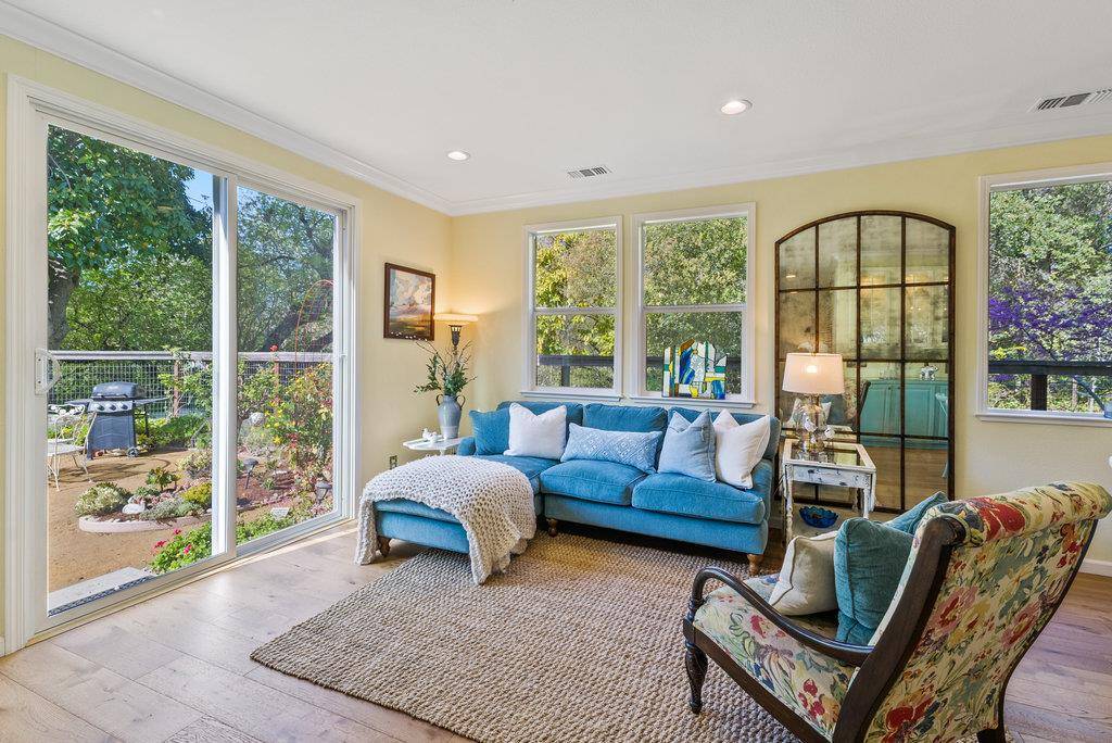 Santa Cruz, CA 95060,237 Fieldcrest Lane