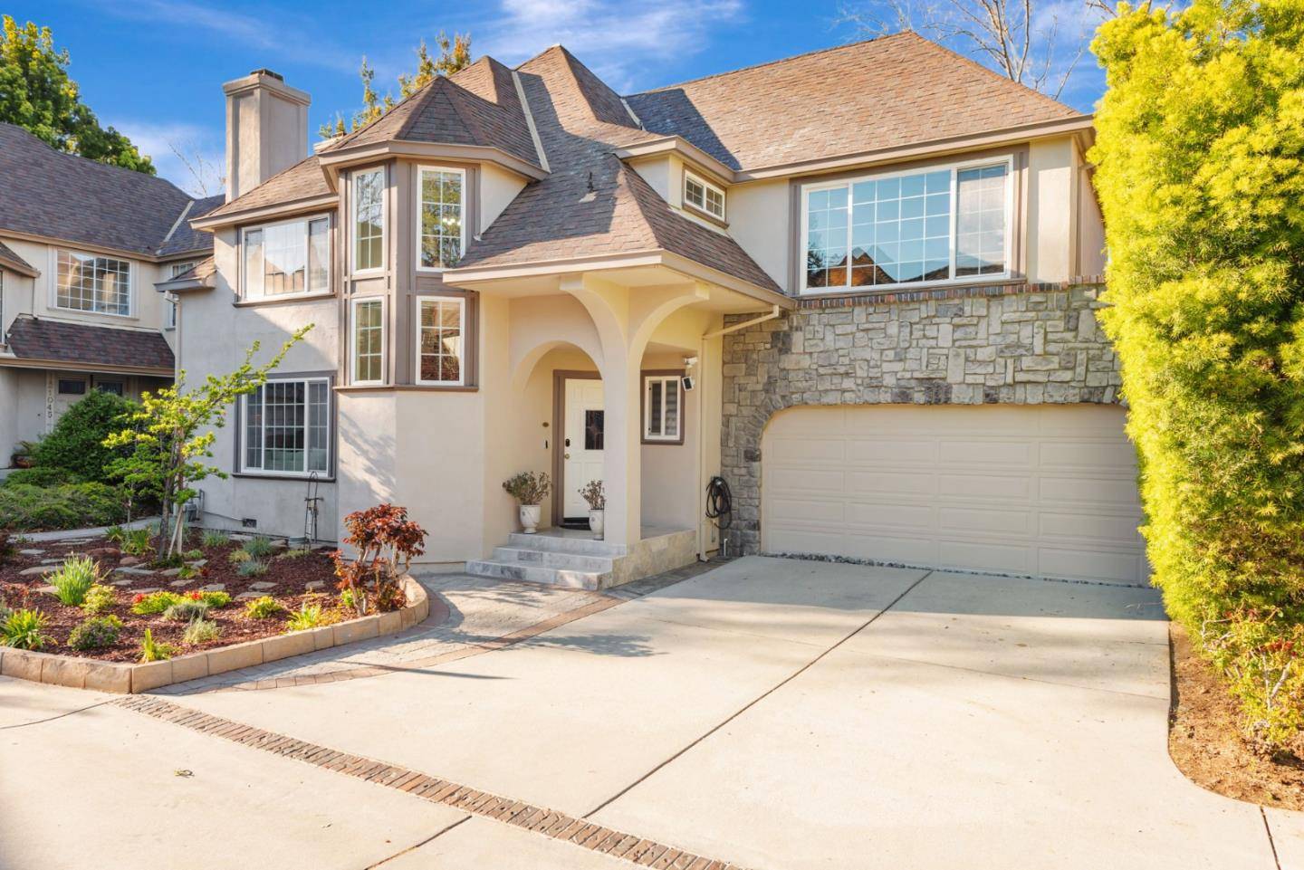 Cupertino, CA 95014,21035 Cory Court