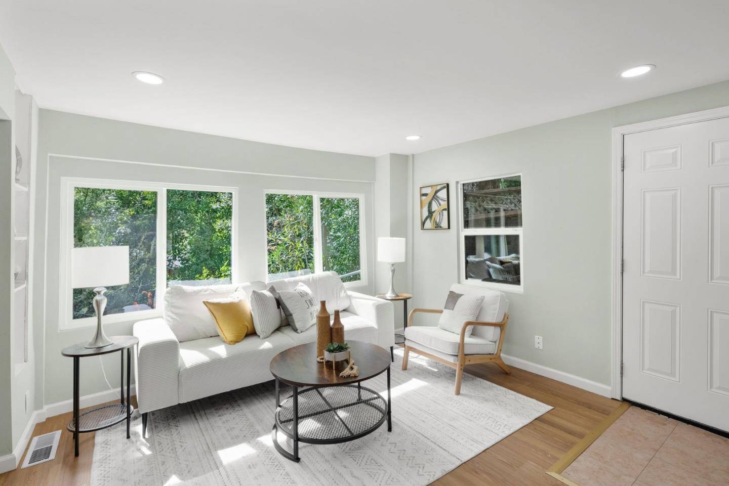 Los Gatos, CA 95033,19046 Laurel Drive