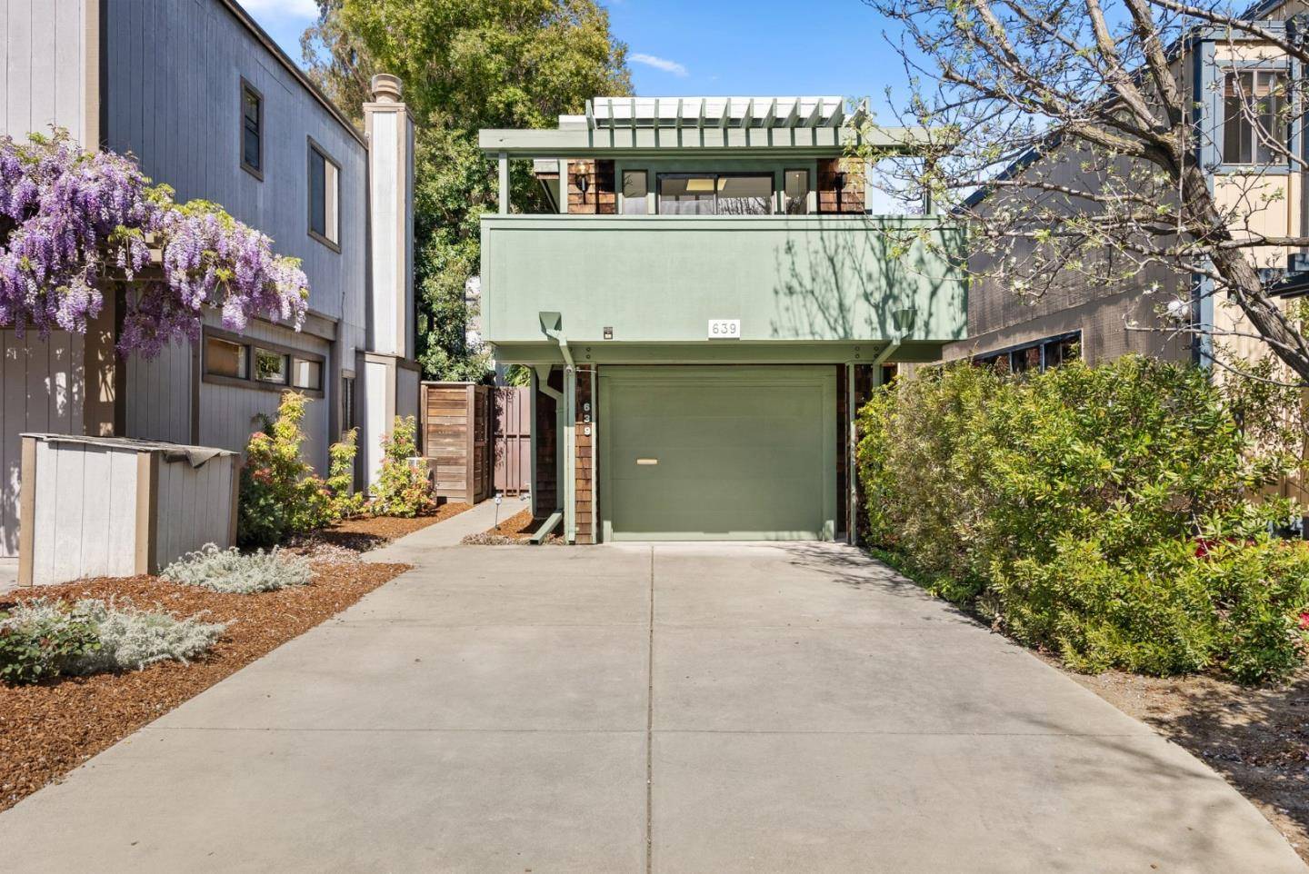 Palo Alto, CA 94301,639 Middlefield Road