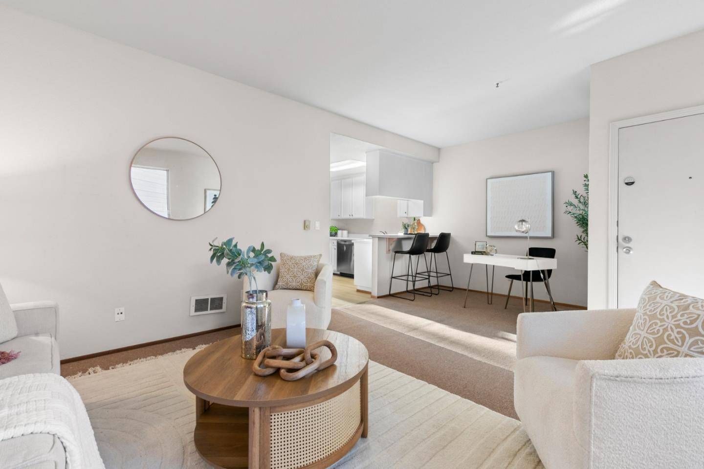 Sunnyvale, CA 94087,929 E El Camino Real #223F