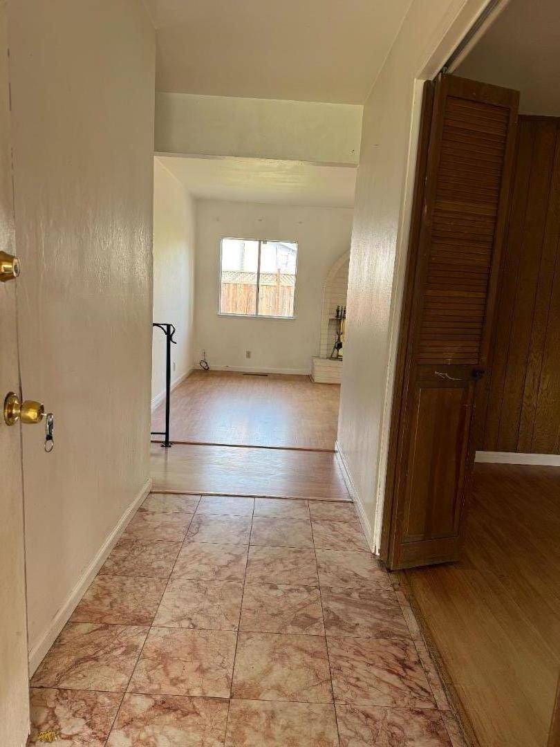 Gilroy, CA 95020,7690 Santa Barbara Drive