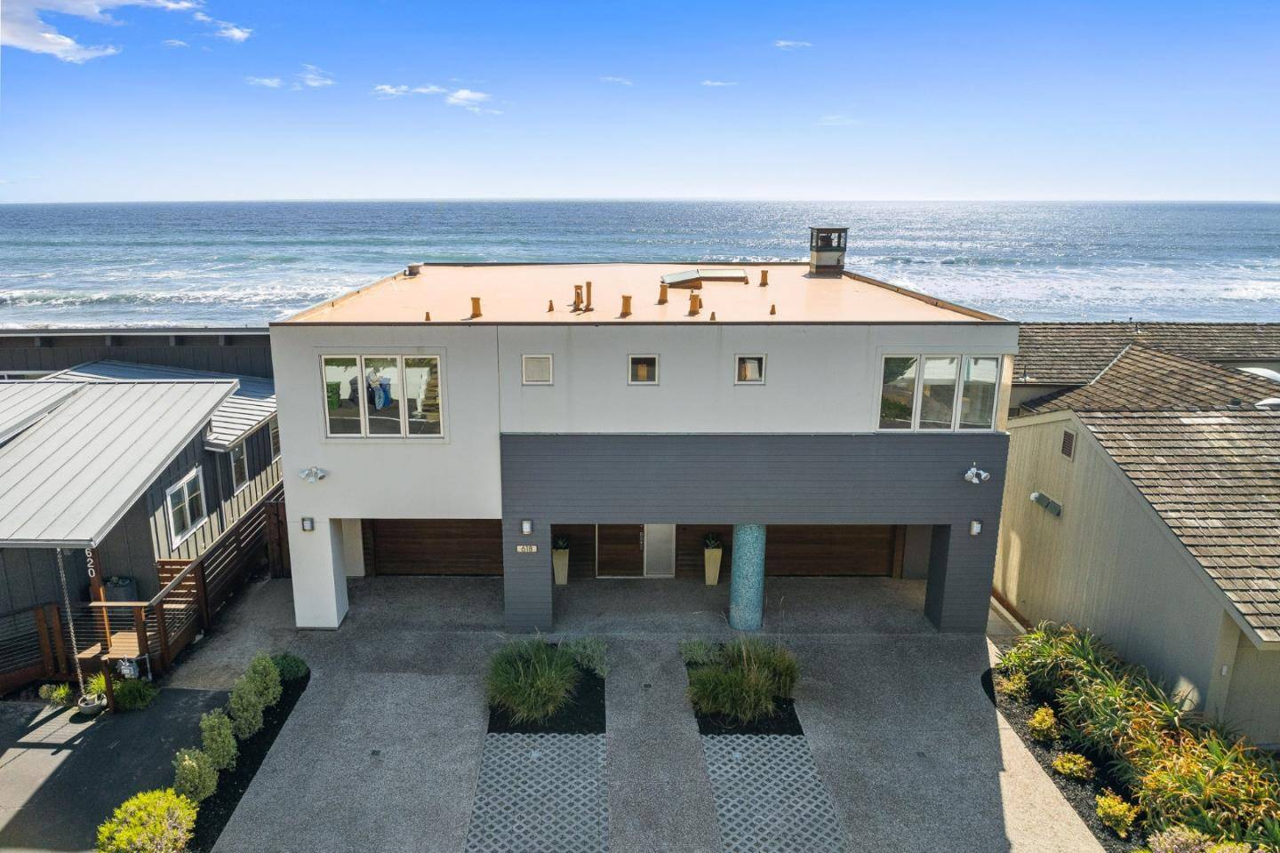 Aptos, CA 95003,618 Beach Drive