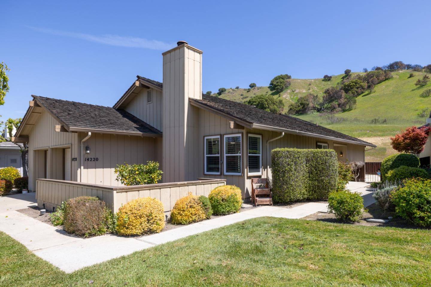 Salinas, CA 93908,14220 Mountain Quail Road