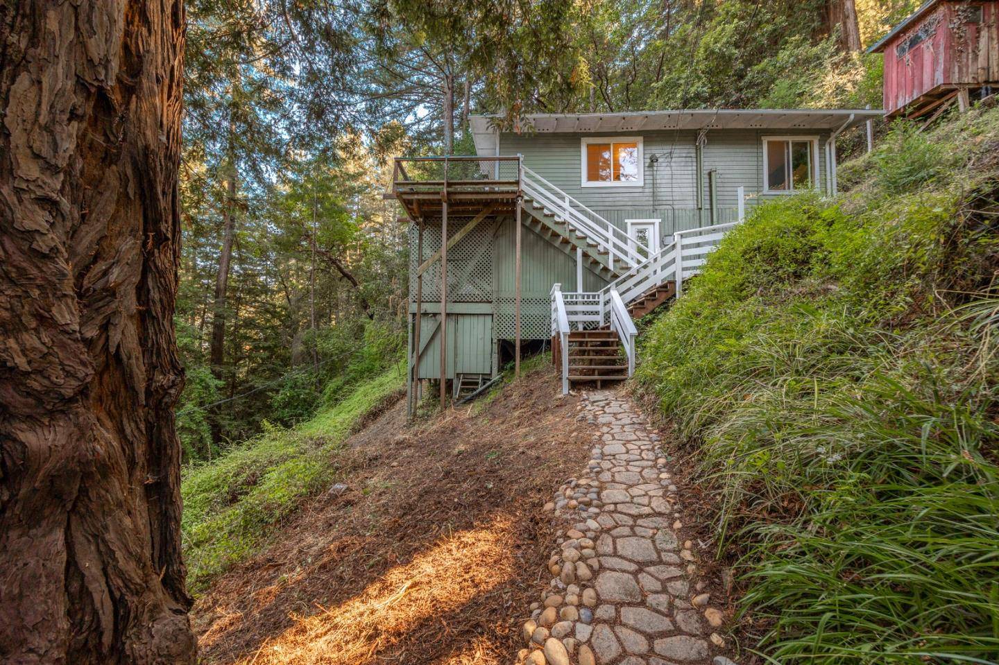 Felton, CA 95018,10229 Redwood Drive