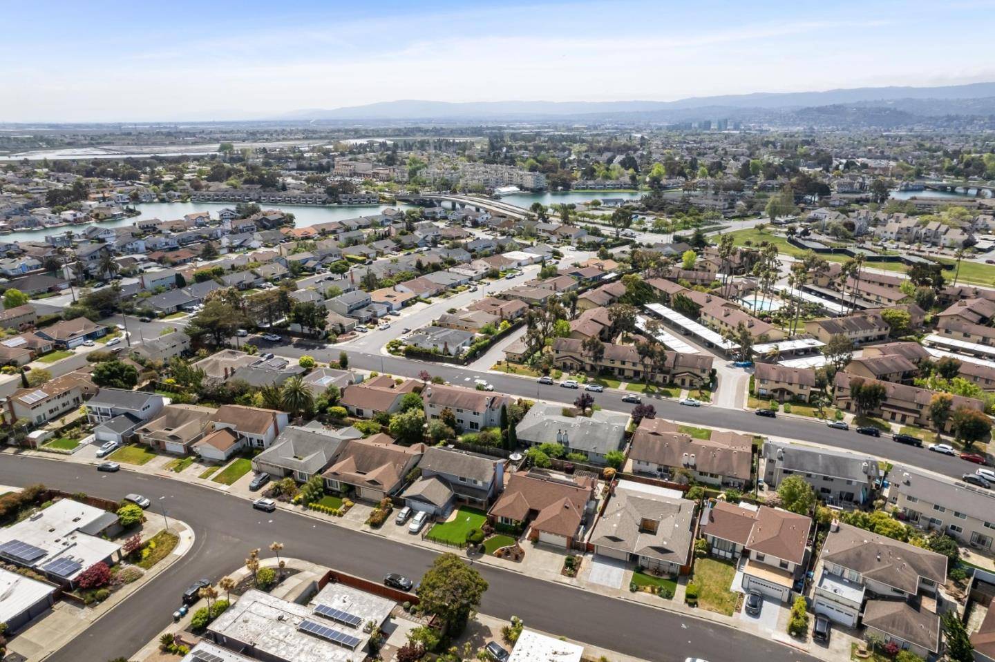 Foster City, CA 94404,858 Chrysopolis Drive