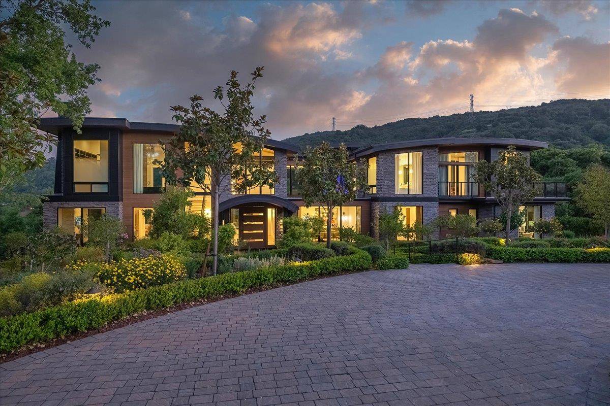 Saratoga, CA 95070,20078 Goetting Court