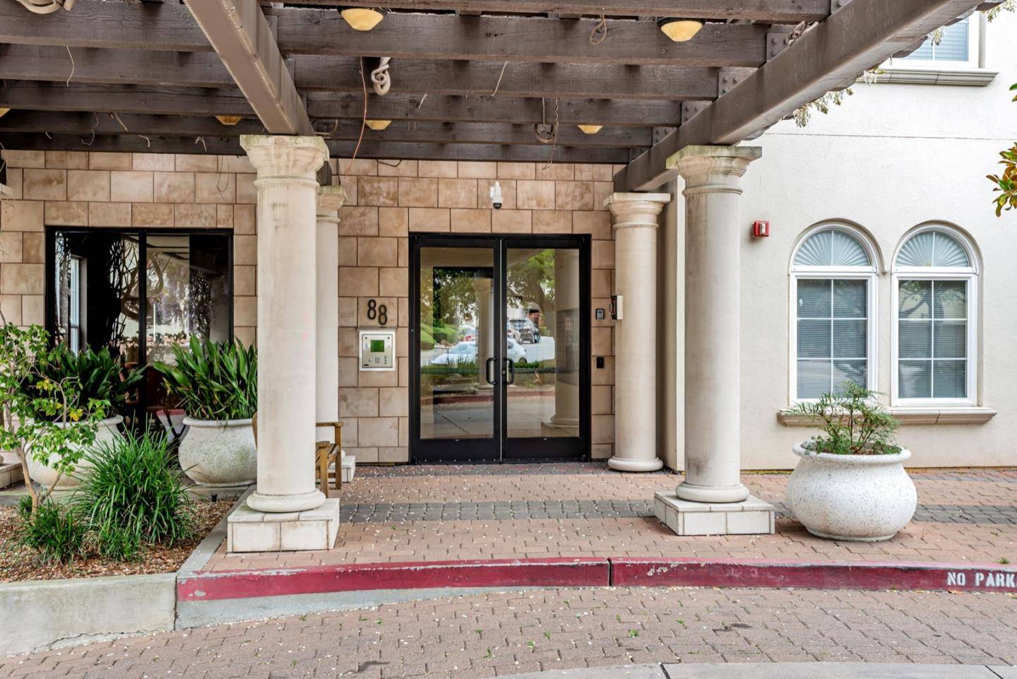Millbrae, CA 94030,88 S Broadway #3301