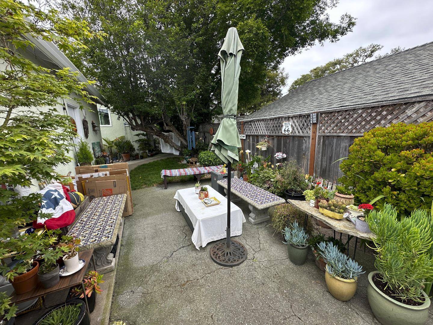 Pacific Grove, CA 93950,609 Congress Avenue