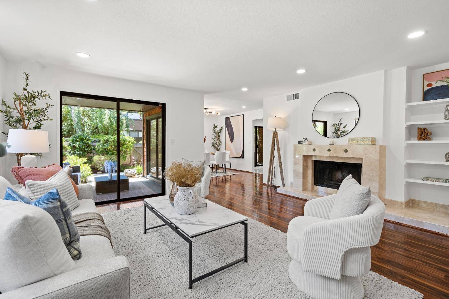 Palo Alto, CA 94306,522 Thain Way