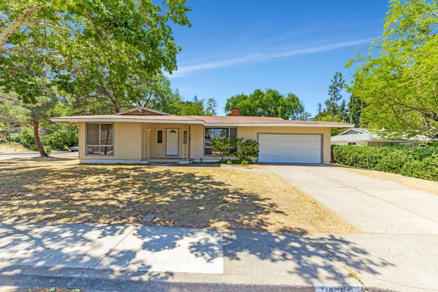Walnut Creek, CA 94597,1425 Camino Verde