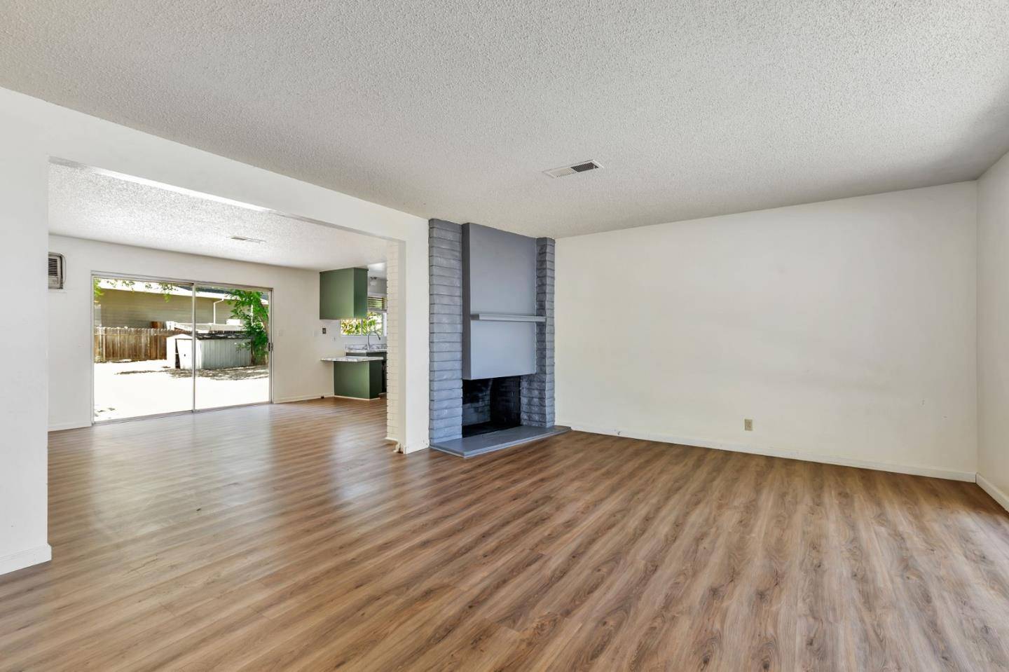Walnut Creek, CA 94597,1425 Camino Verde
