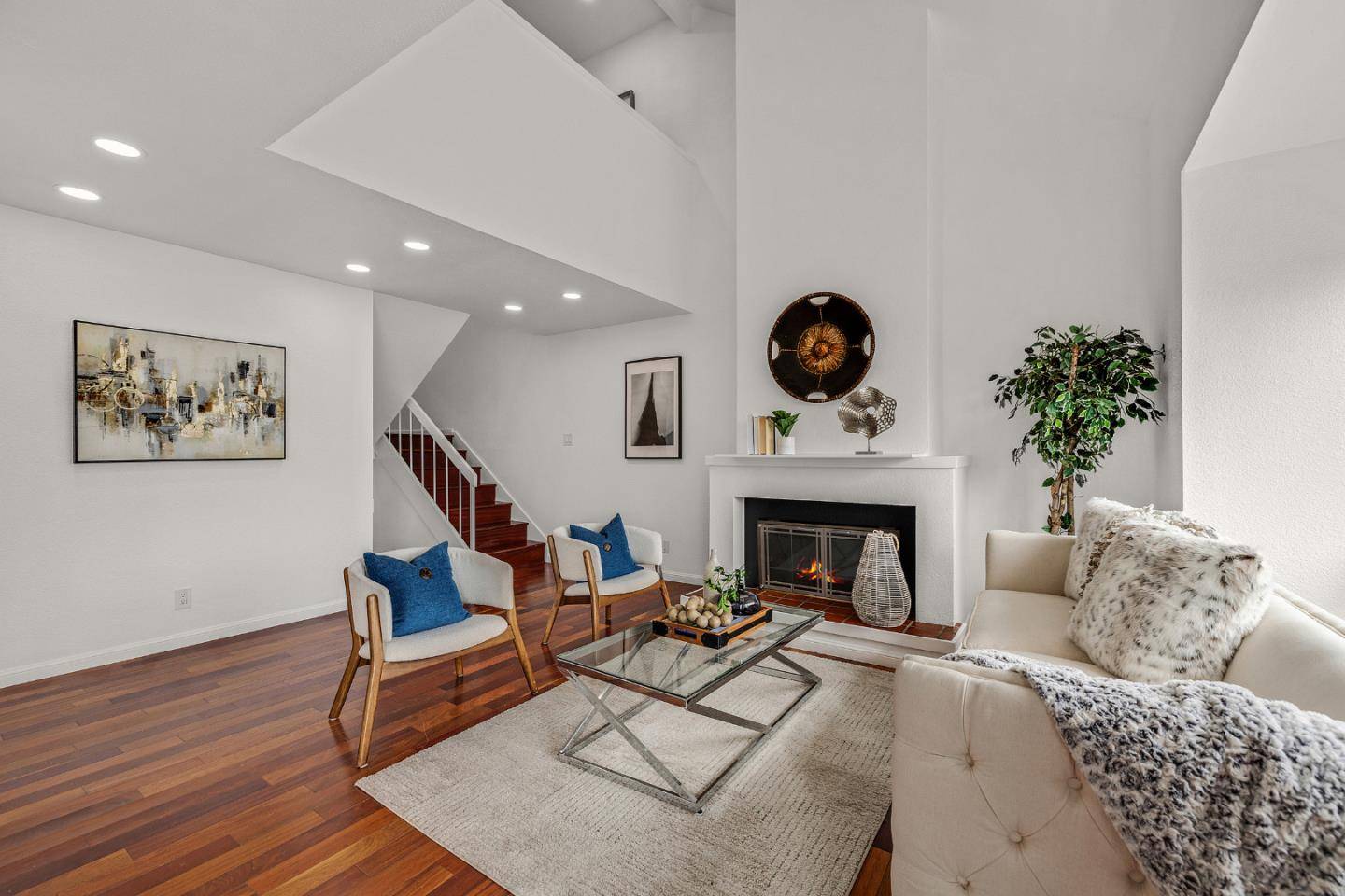 Daly City, CA 94015,318 Innisfree Drive