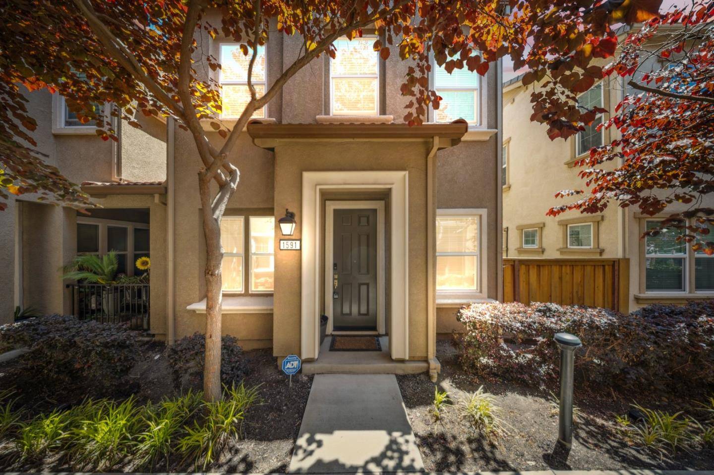 Hayward, CA 94545,1591 Glenn Street