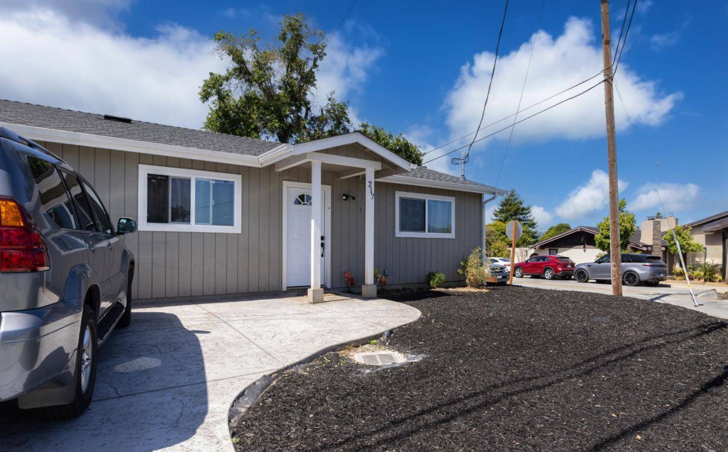 Watsonville, CA 95076,217-219 Calabasas Road