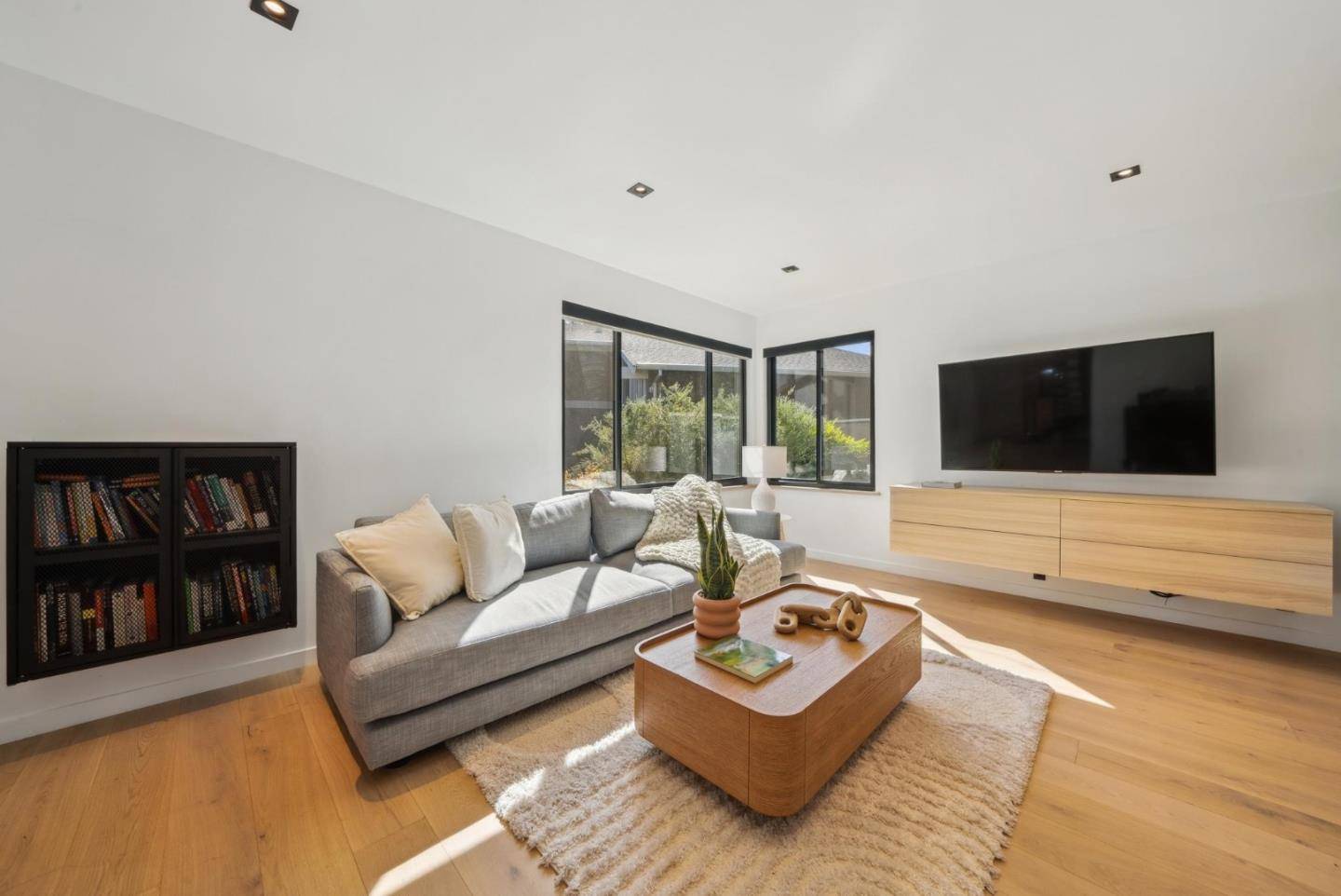 Los Gatos, CA 95032,116 Loma Vista Court