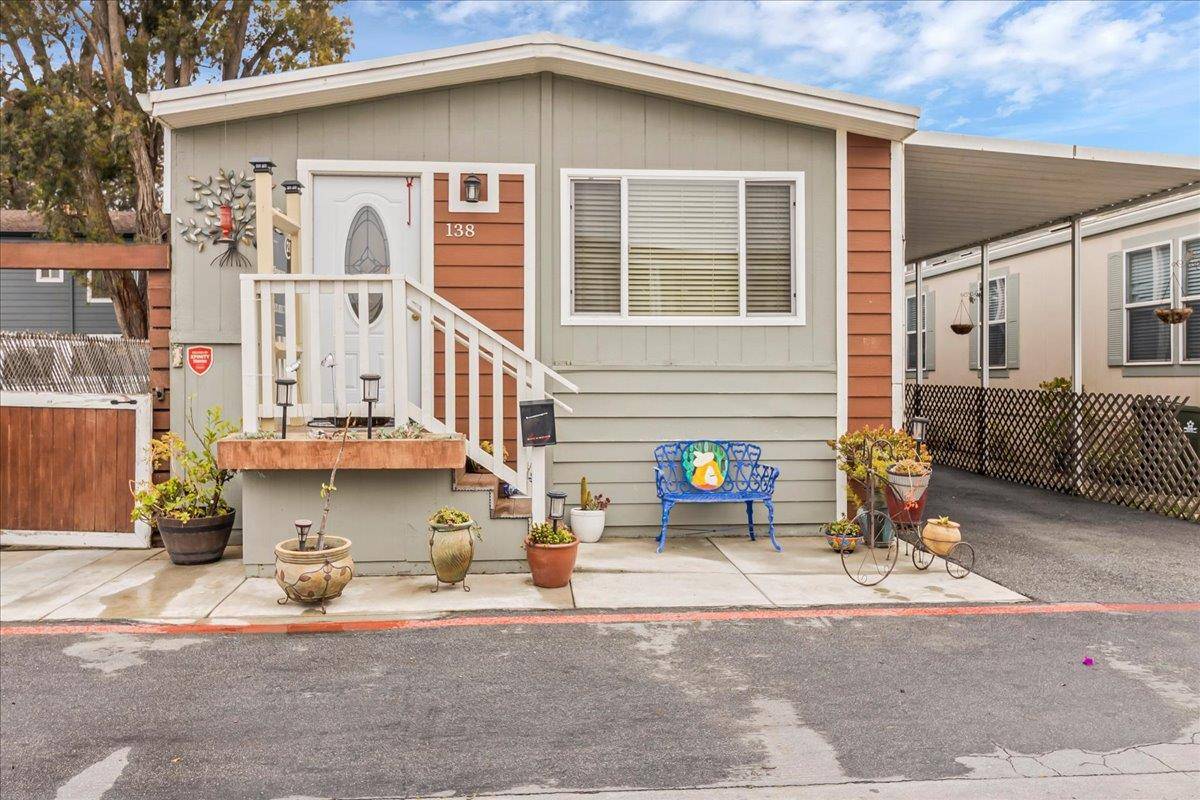 Salinas, CA 93906,20 Russell Rd Street #138