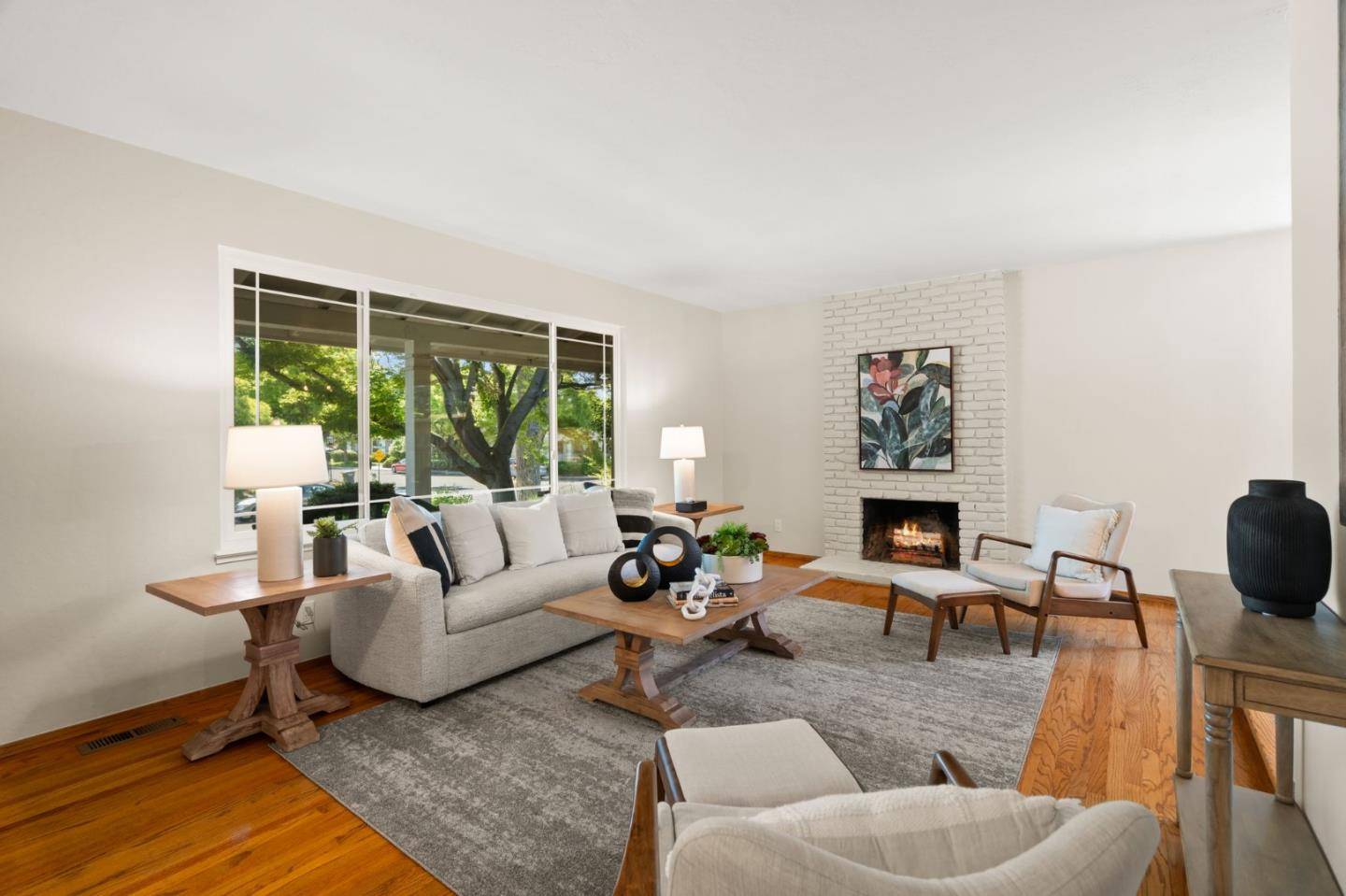 Sunnyvale, CA 94087,1215 Van Dyck Drive
