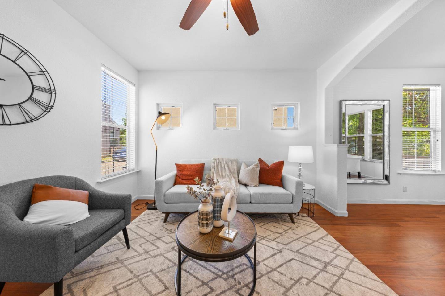 Mountain View, CA 94040,298 S Rengstorff Avenue