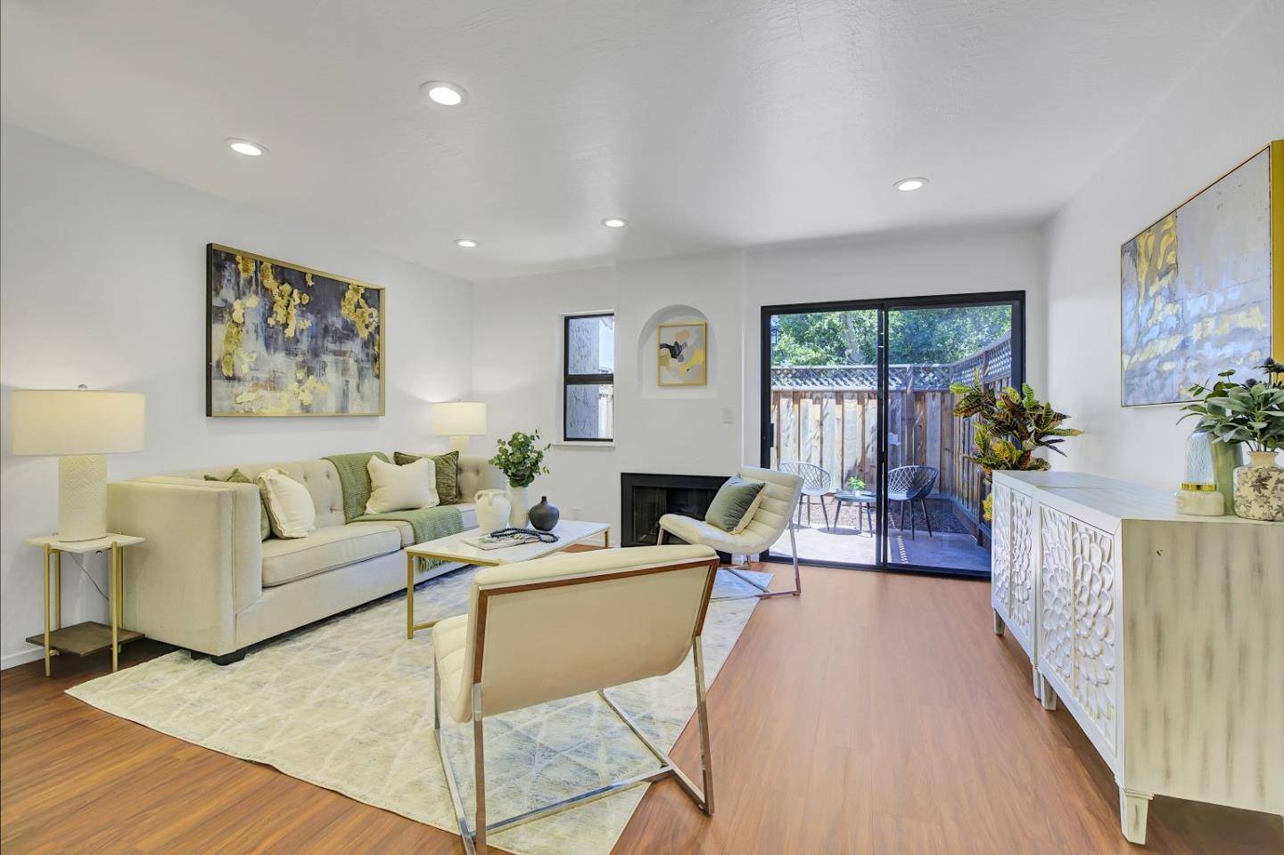 Campbell, CA 95008,433 W Rincon Avenue #L