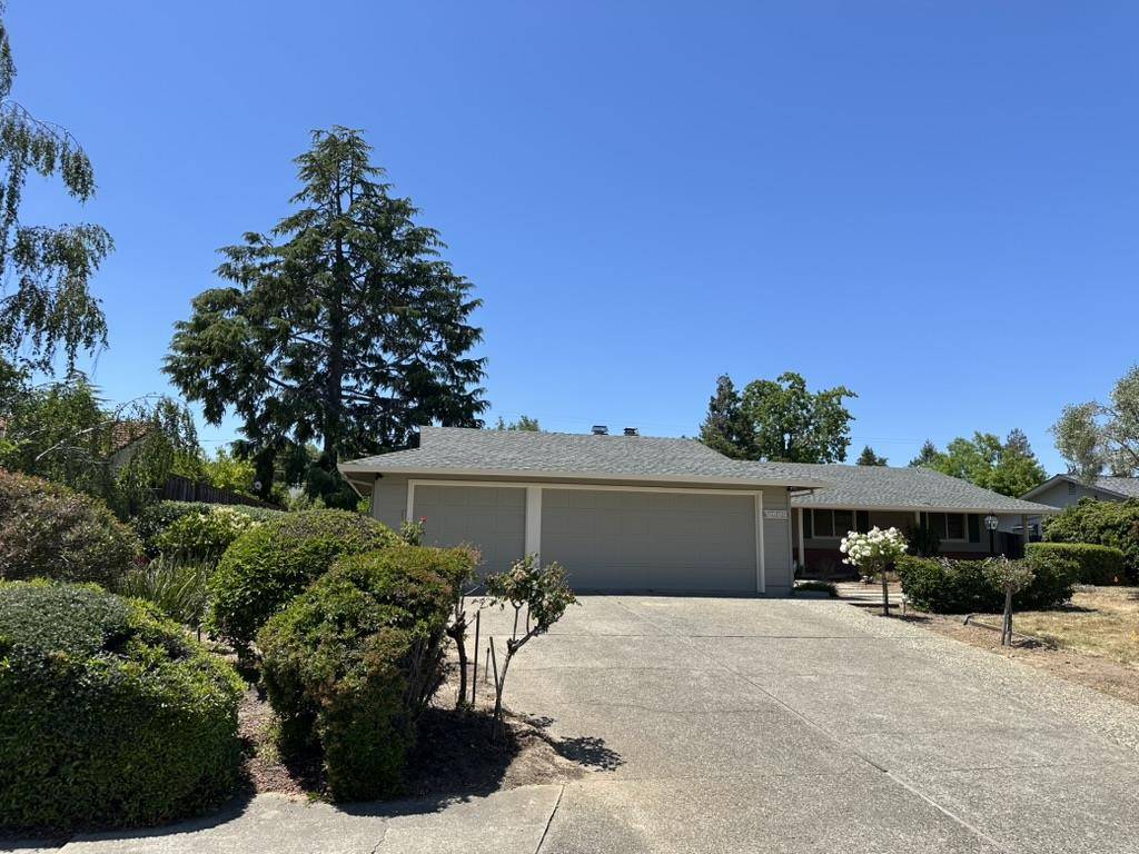 Saratoga, CA 95070,12689 Cambridge Drive