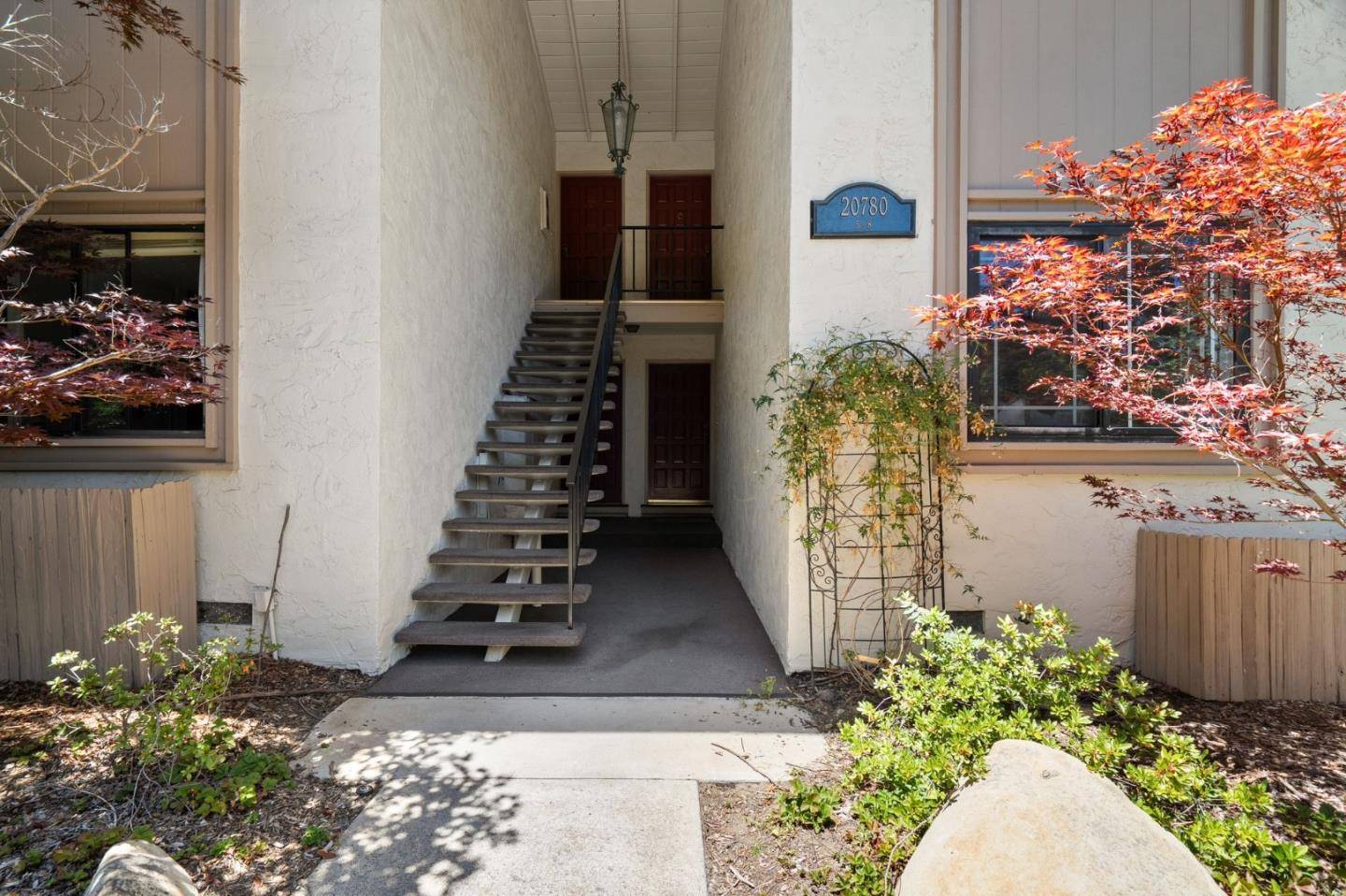 Saratoga, CA 95070,20780 4th Street #7