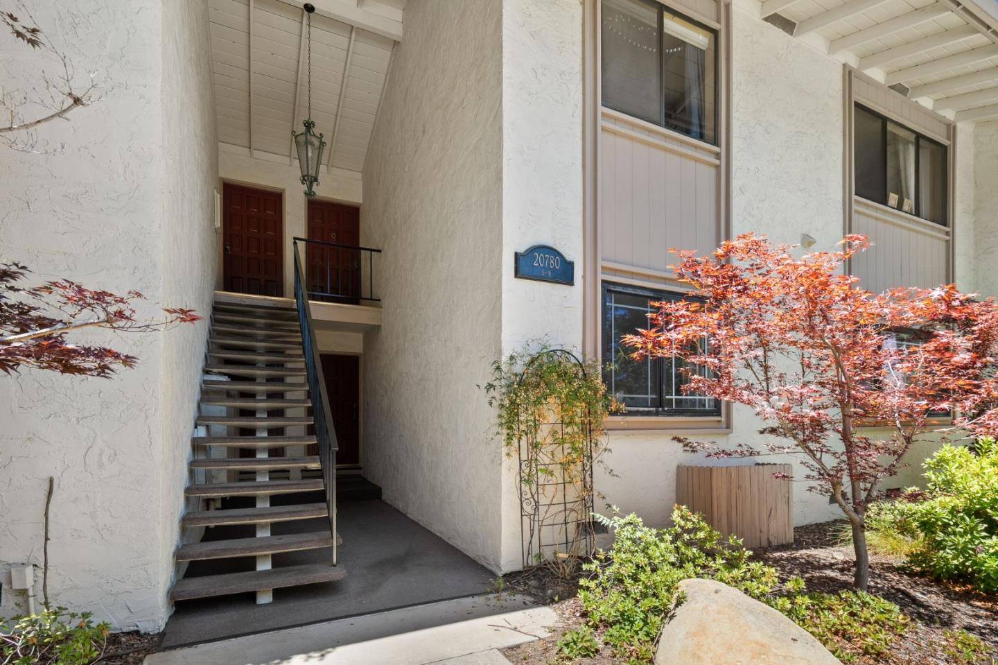 Saratoga, CA 95070,20780 4th Street #7