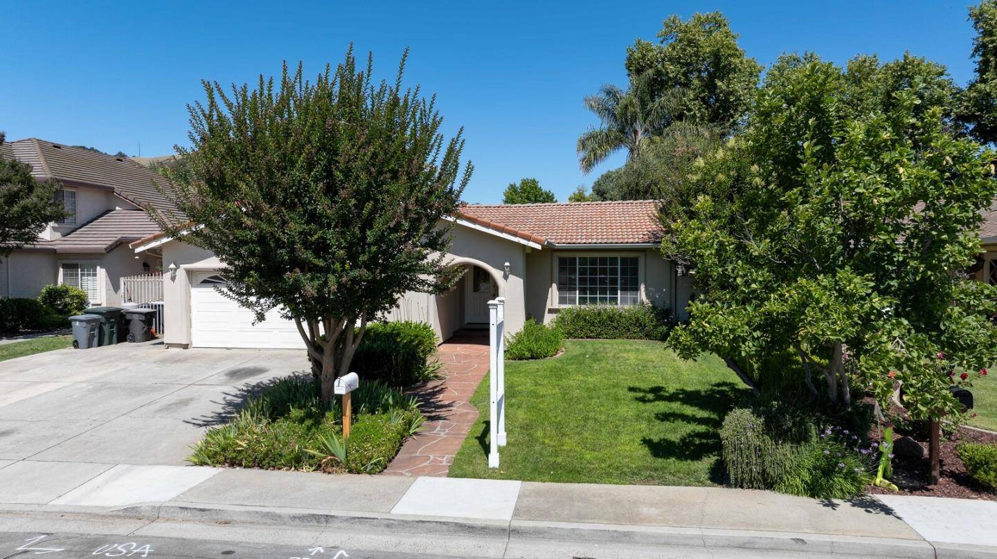 Morgan Hill, CA 95037,15300 La Rocca Drive