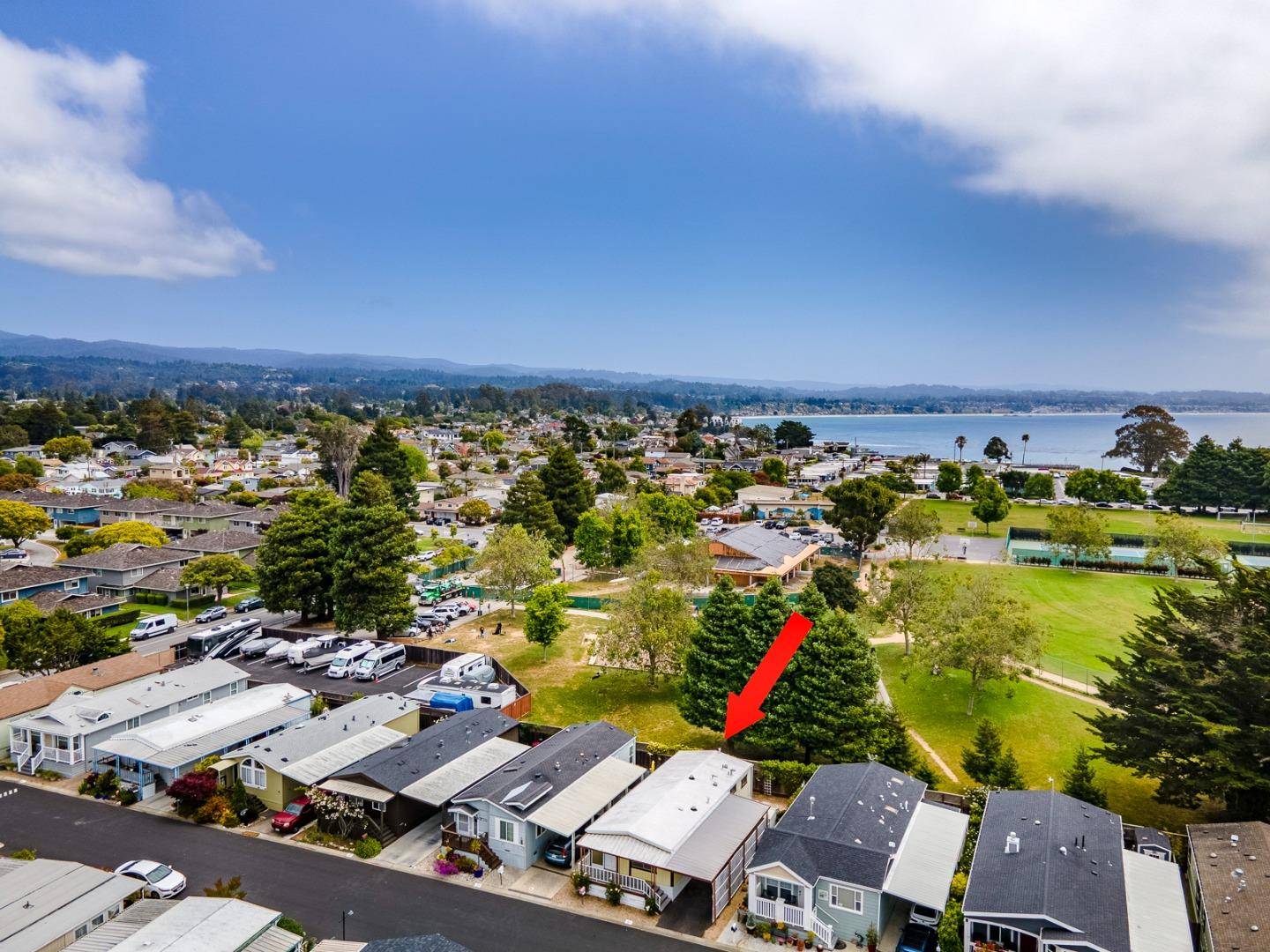 Capitola, CA 95010,4160 Jade Street #37