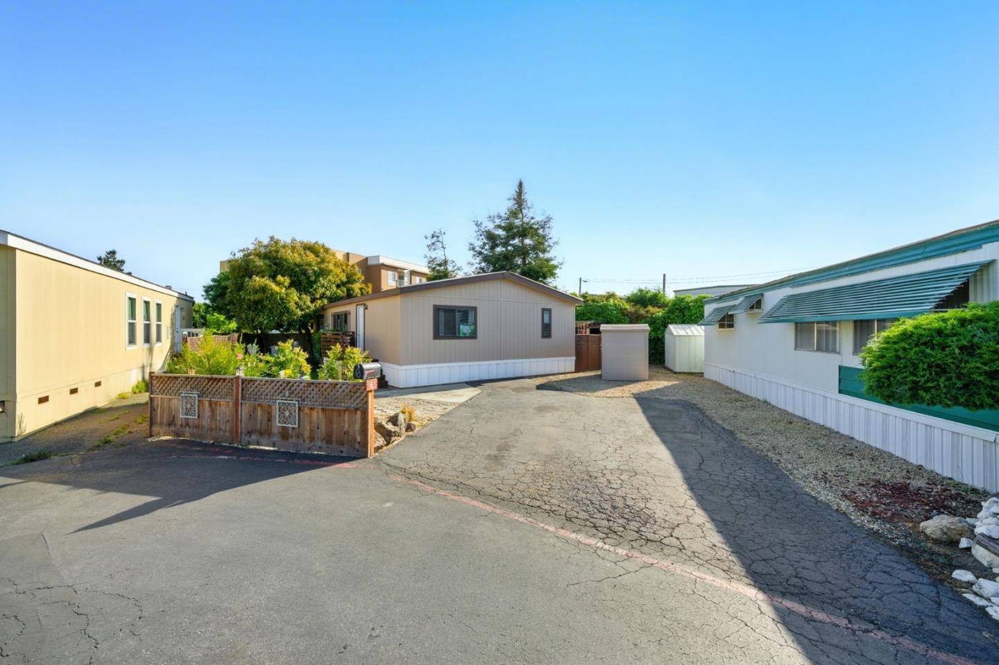 Salinas, CA 93906,1117 Baldwin Street #6