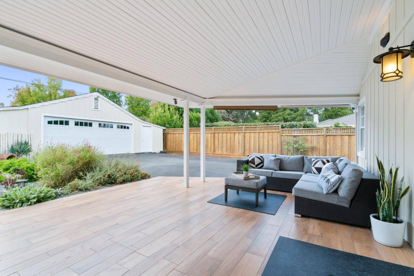 Los Gatos, CA 95032,16528 Marchmont Drive