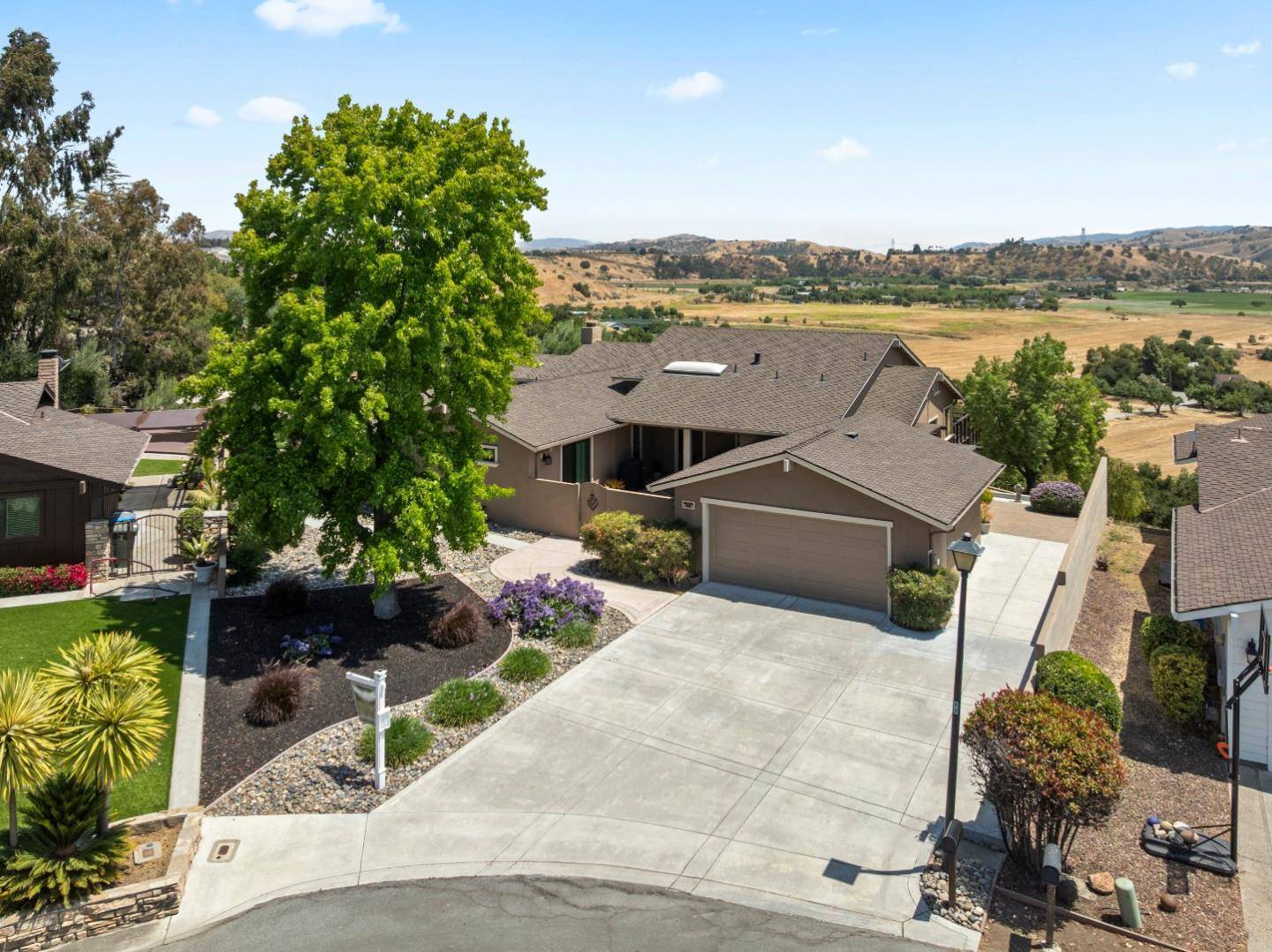 Hollister, CA 95023,38 Barbras Court