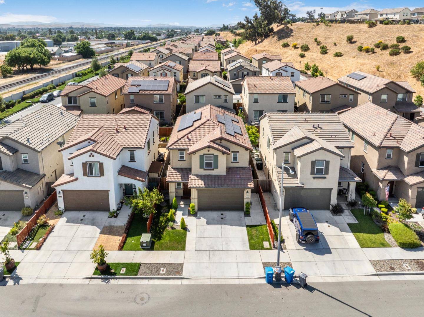 Hollister, CA 95023,515 Shearwater Street
