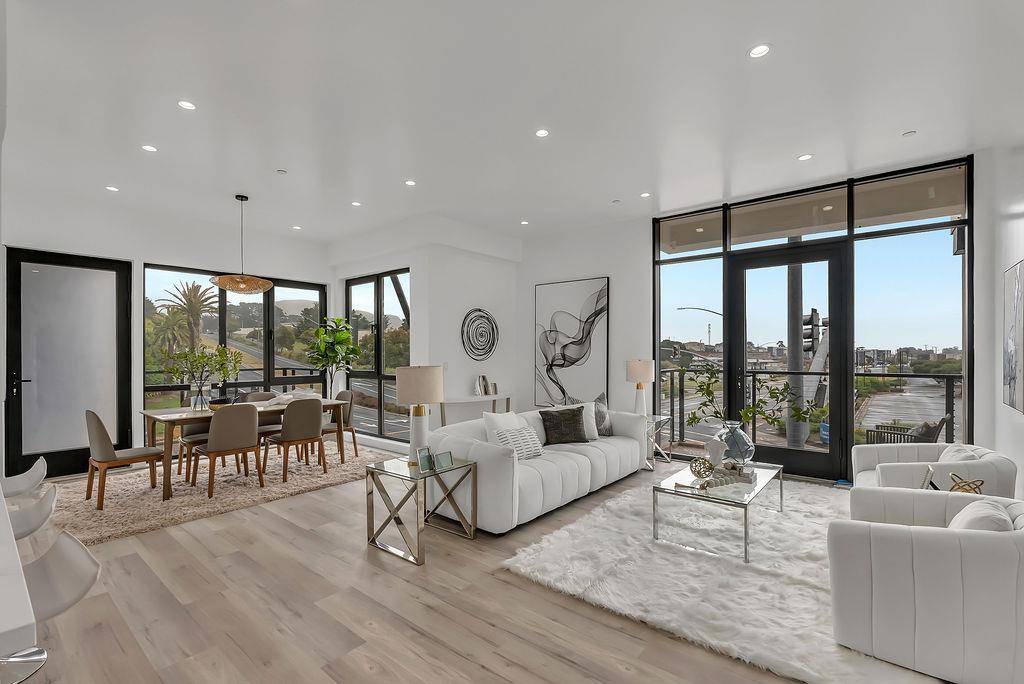 South San Francisco, CA 94080,889 McLellan Drive #212