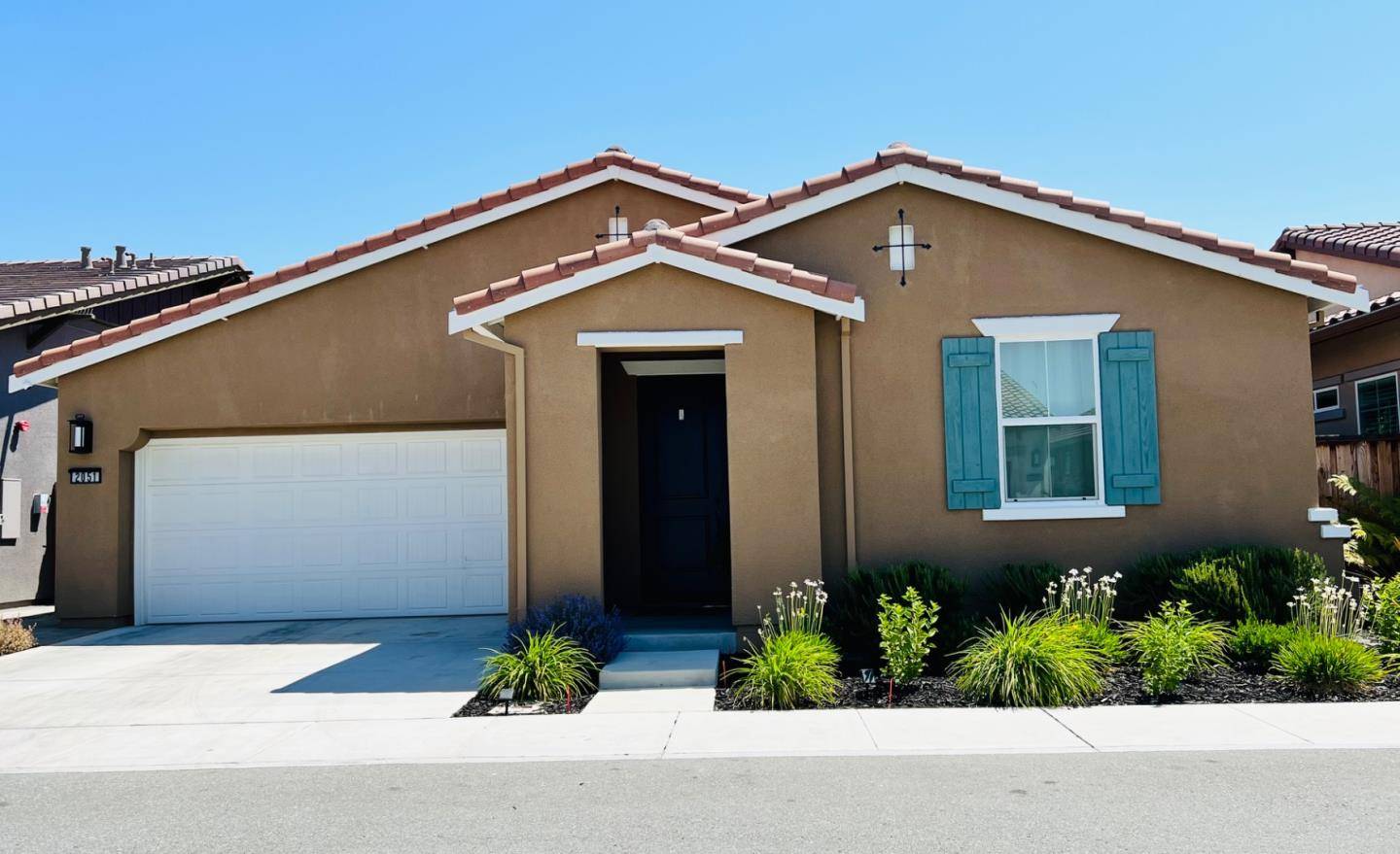 Hollister, CA 95023,2051 White Oak Drive