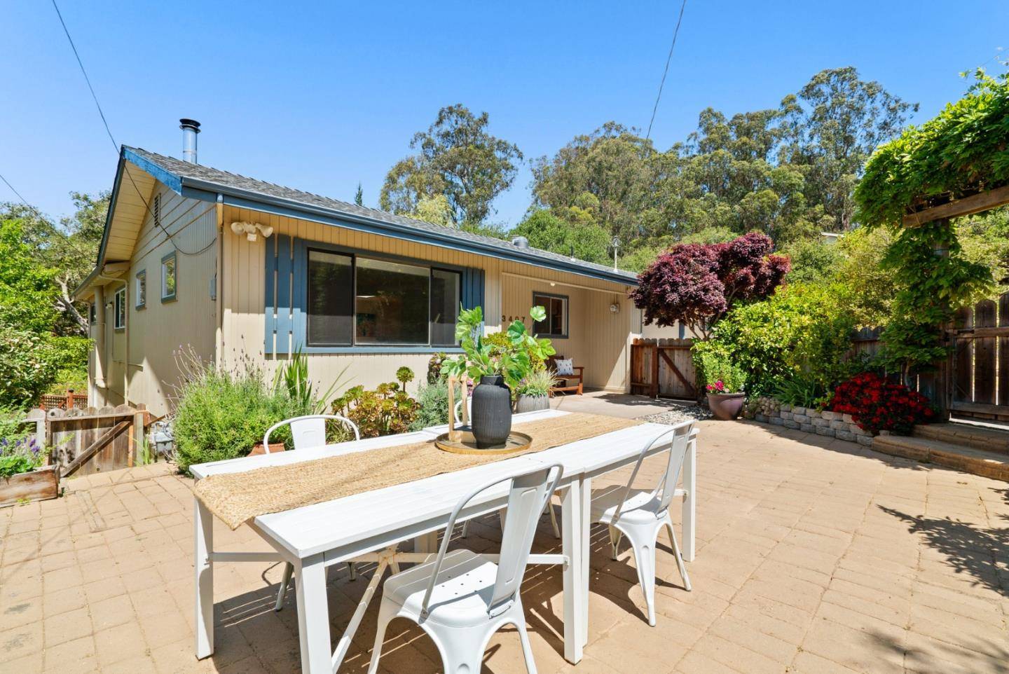 Soquel, CA 95073,3407 Maplethorpe Lane