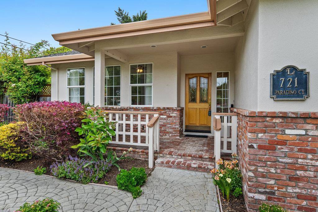 Soquel, CA 95073,721 Paradiso Court