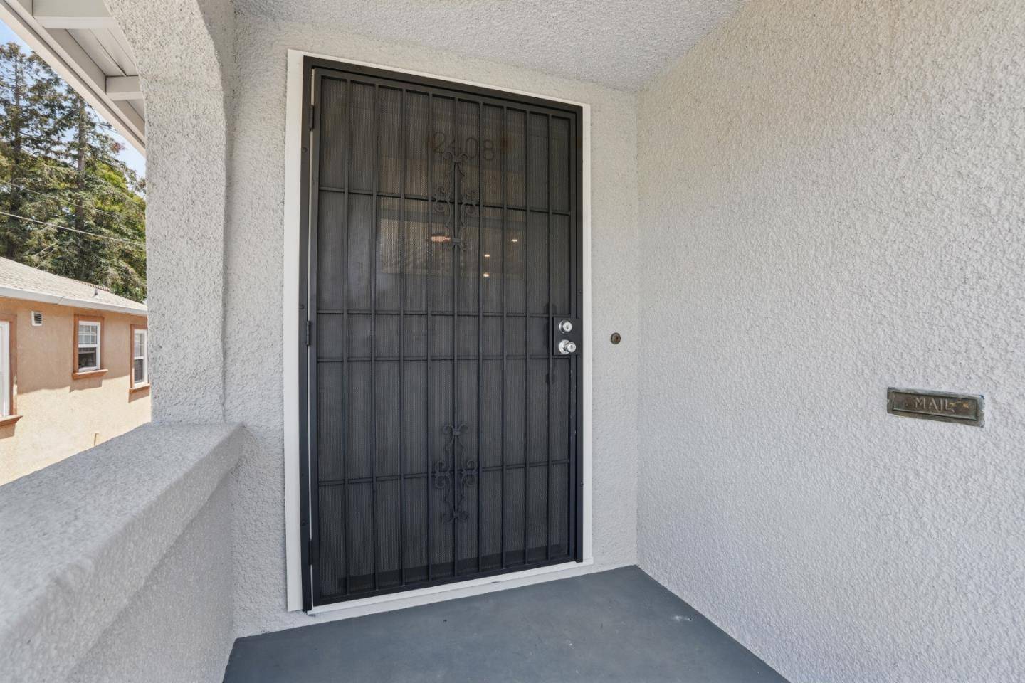 Oakland, CA 94601,2408 Bartlett Street